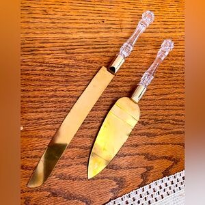 Wedding cake knife set